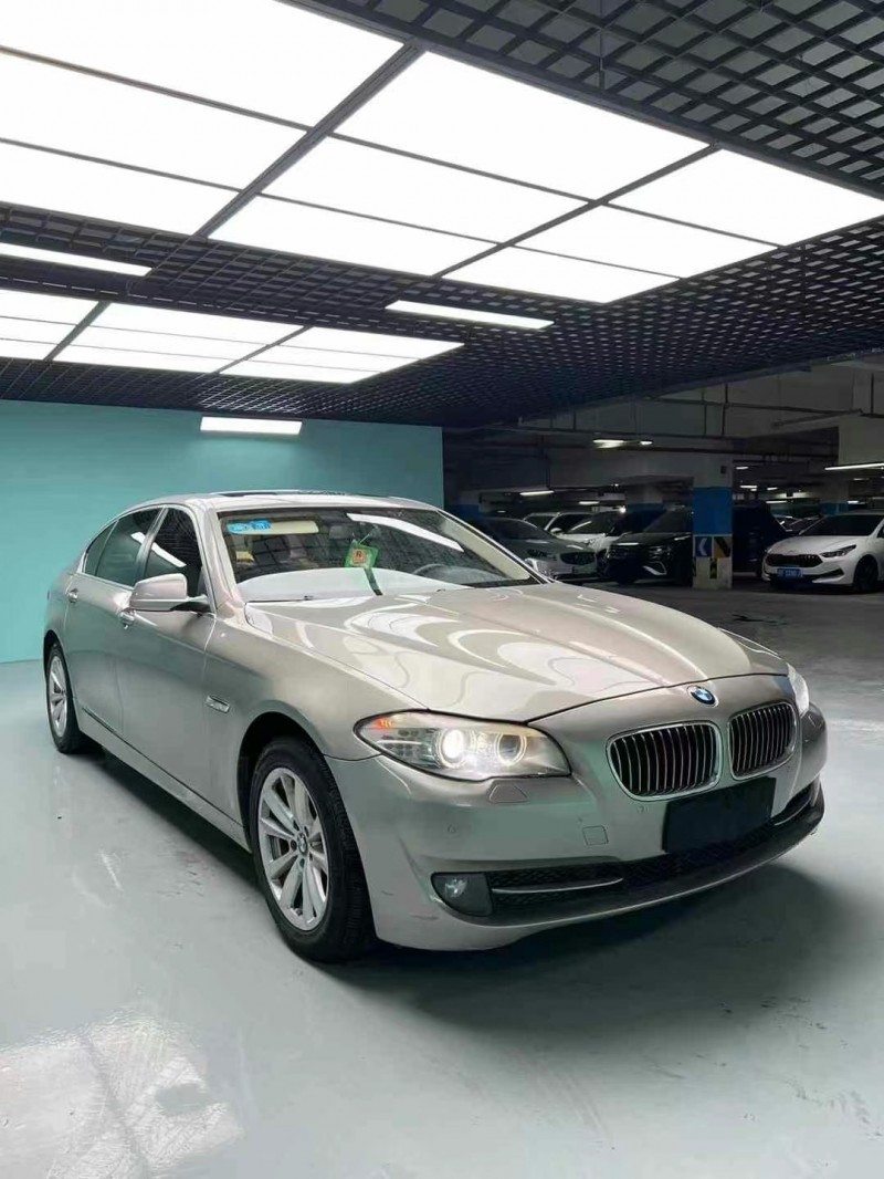 成都13年宝马5系3