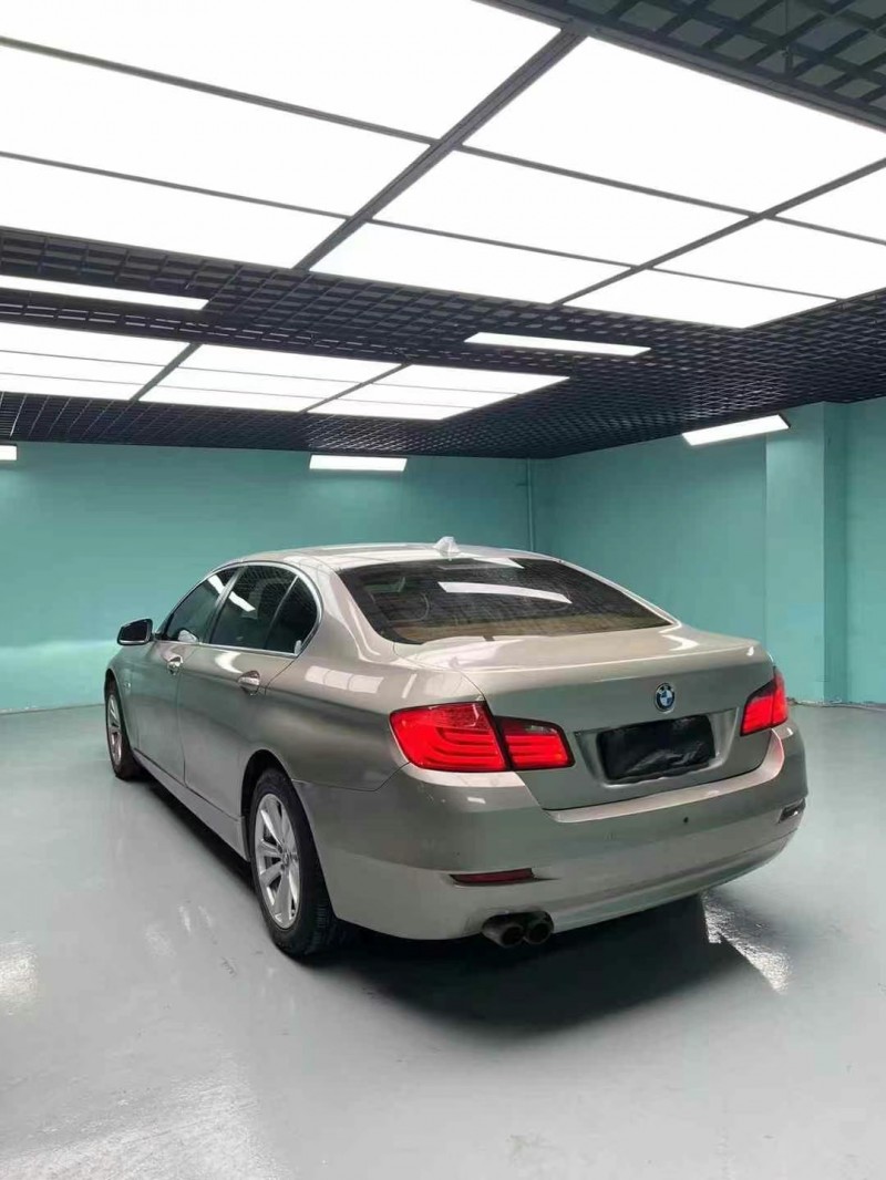 成都13年宝马5系9