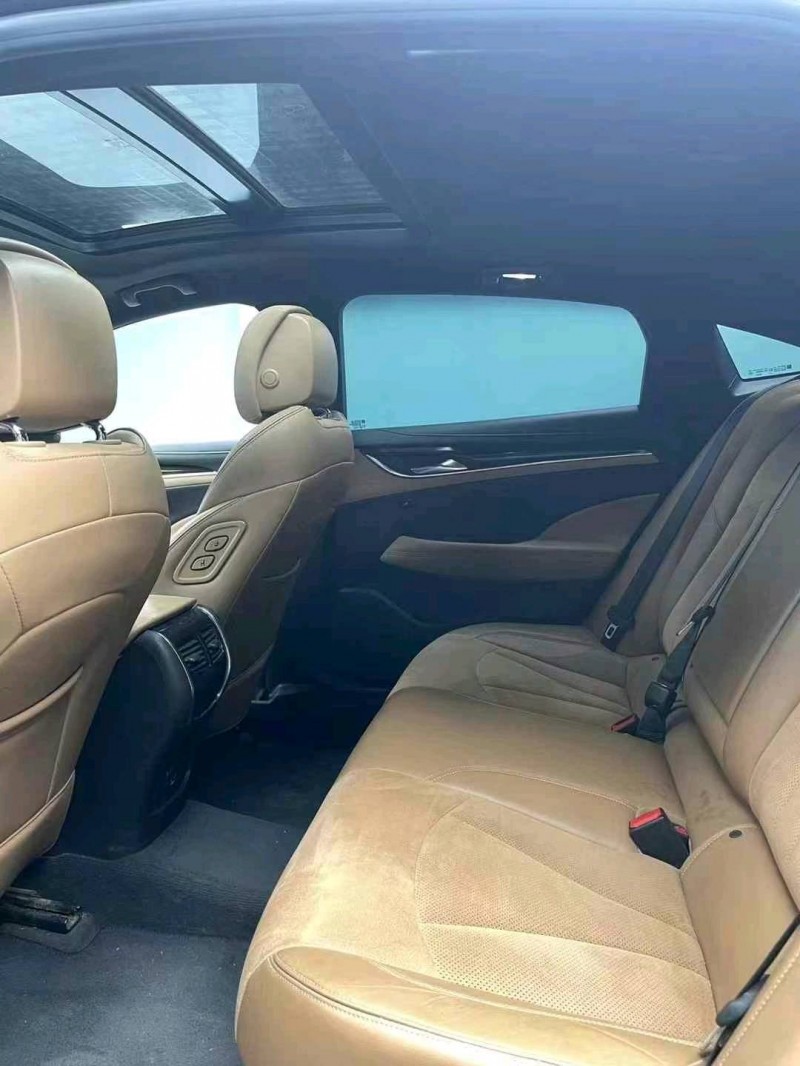 成都18年别克君越5