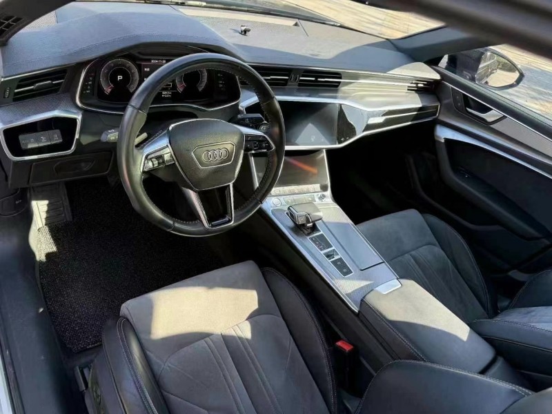 烟台19年奥迪A6L8