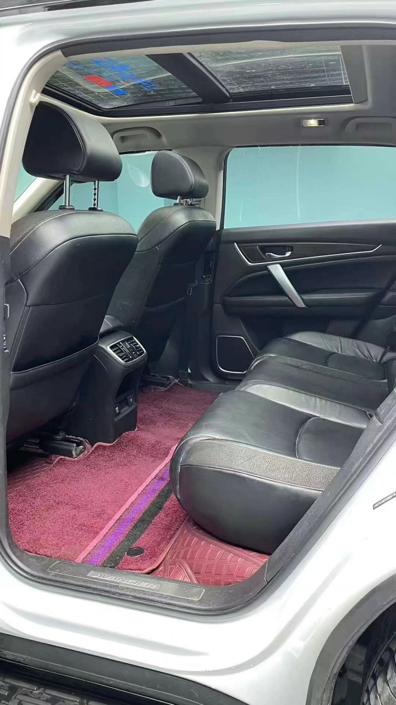 成都17年本田冠道5