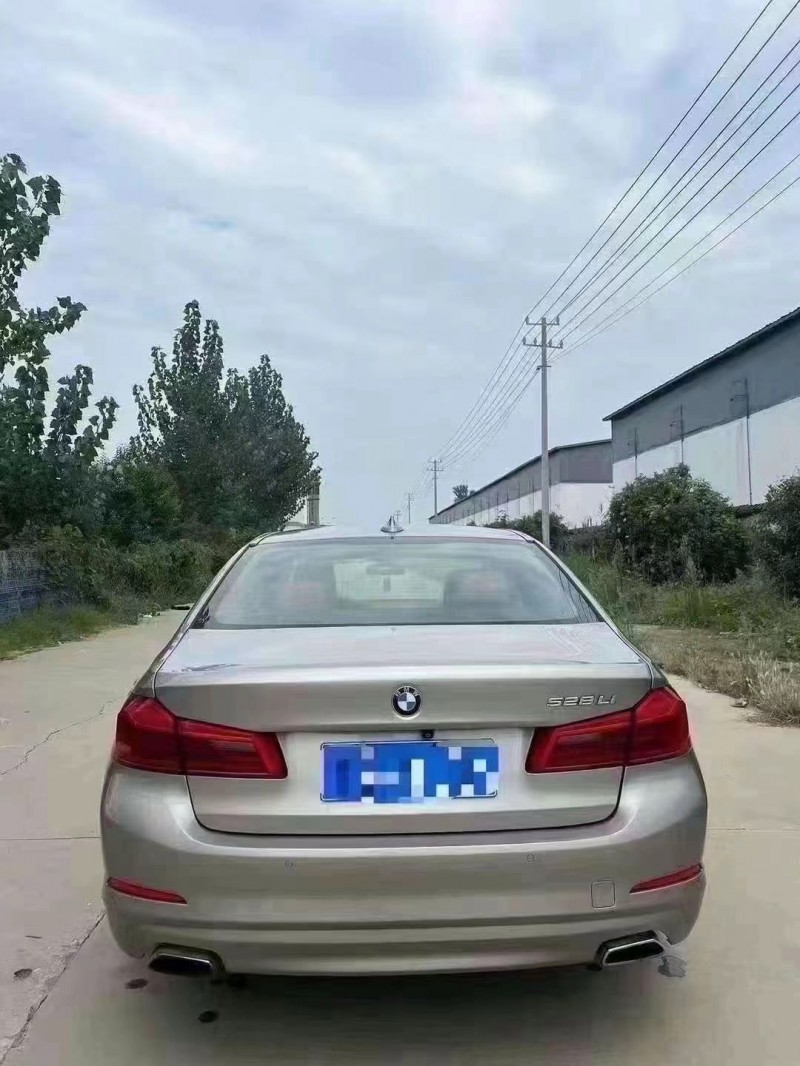 菏泽17年宝马5系9