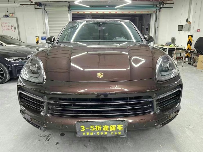 广州20年保时捷卡宴1
