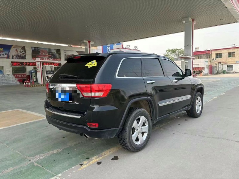 保定13年Jeep大切諾基4