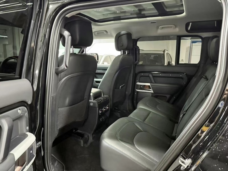 广州23年路虎卫士5