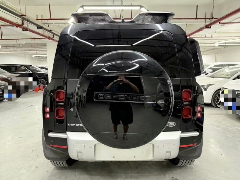 广州23年路虎卫士9