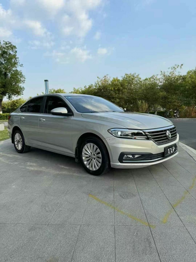 东莞20年大众朗逸2