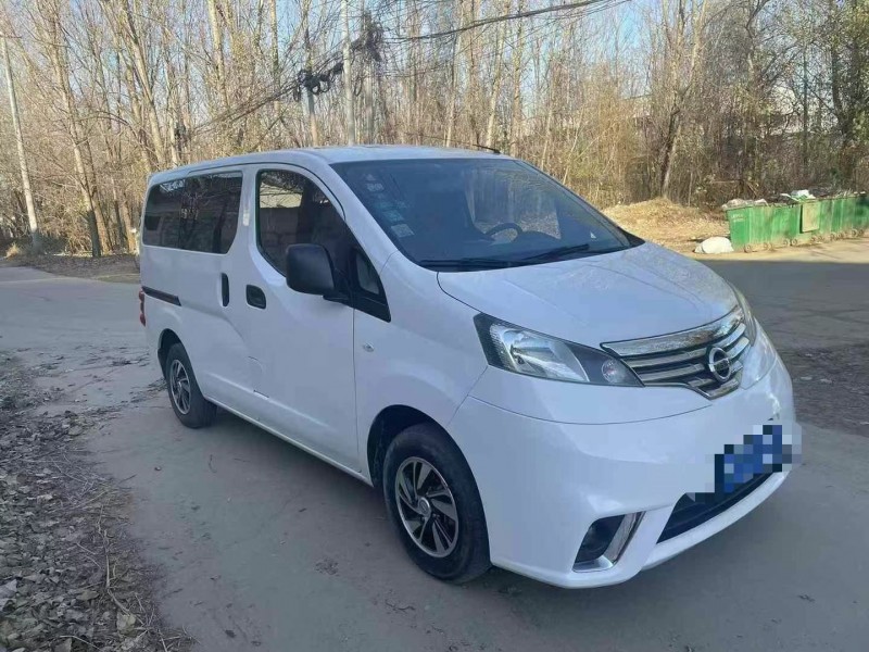 保定18年日产NV2002