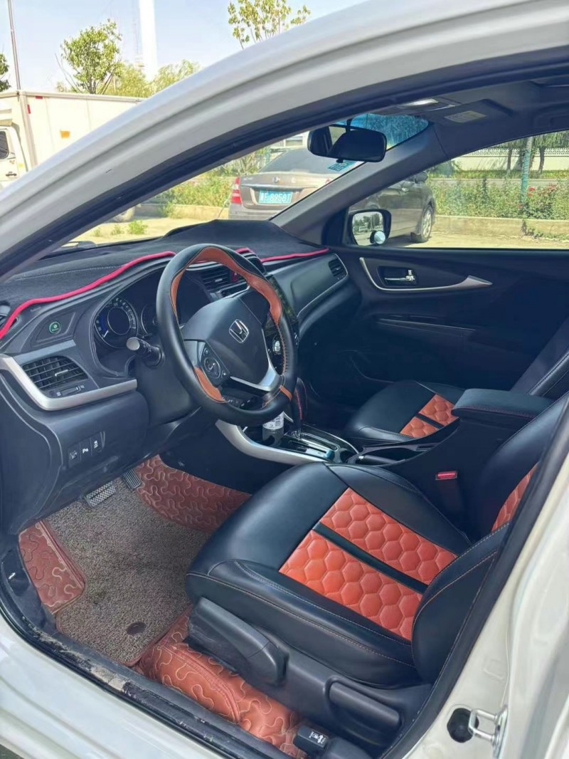 保定17年本田凌派3