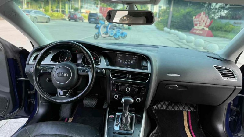 东莞14年奥迪A54