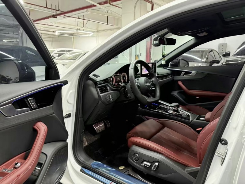 广州24年奥迪A4L7