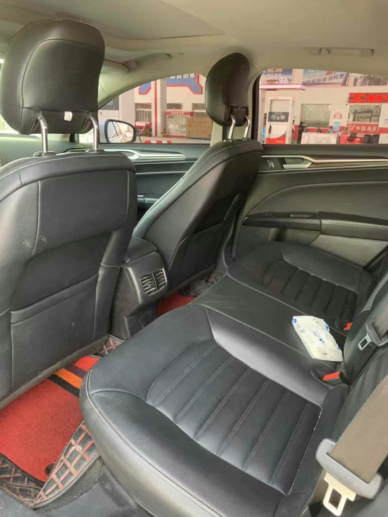 保定20年福特蒙迪欧8