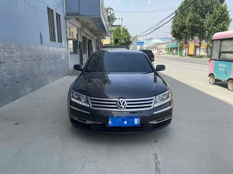 保定11年大众辉腾1