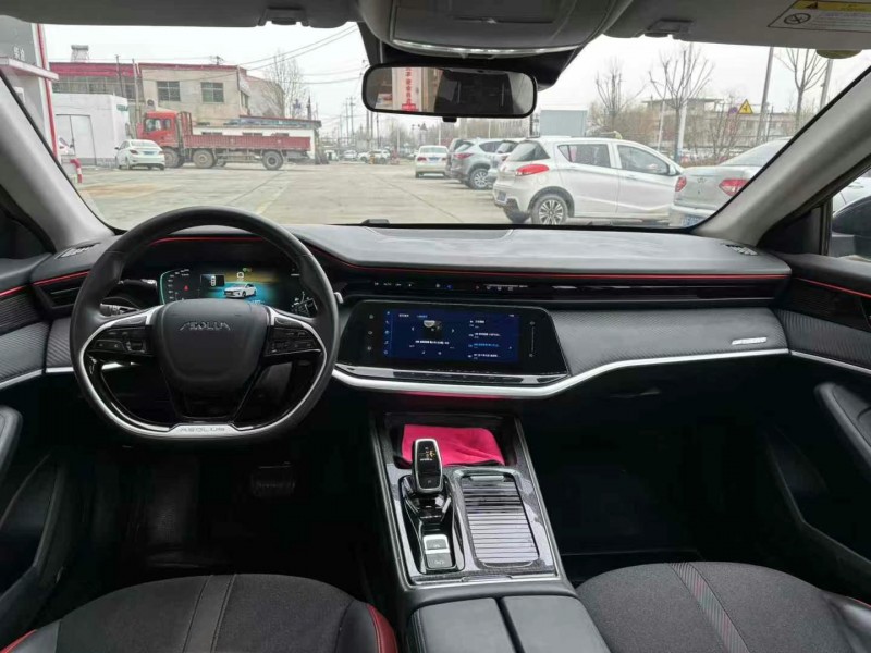 保定22年东风奕炫6