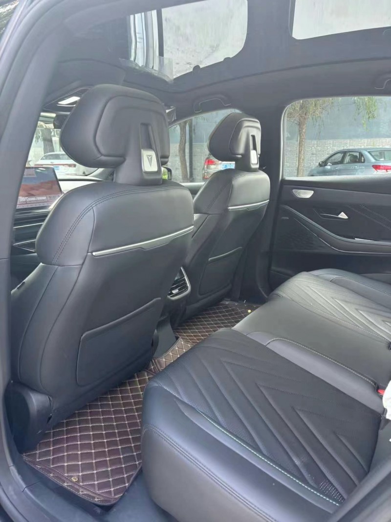 保定24年长安汽车深蓝7