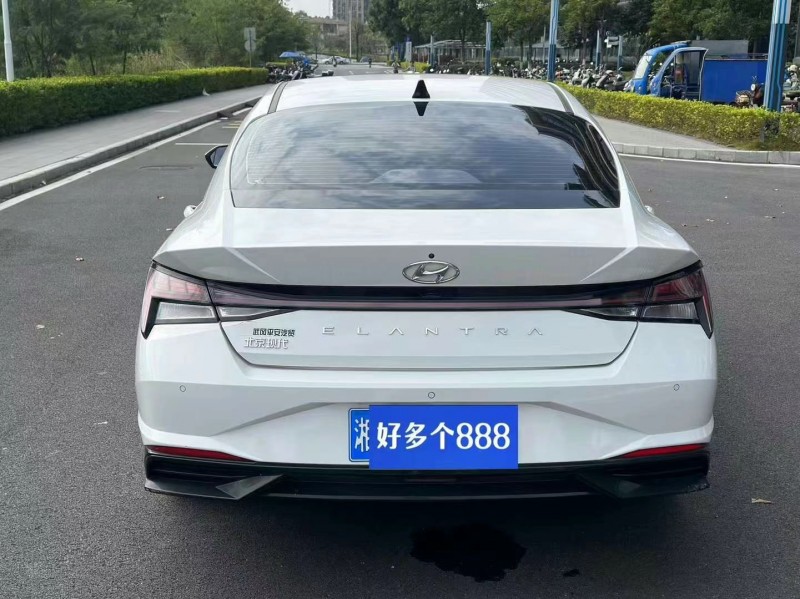 东莞23年现代伊兰特9