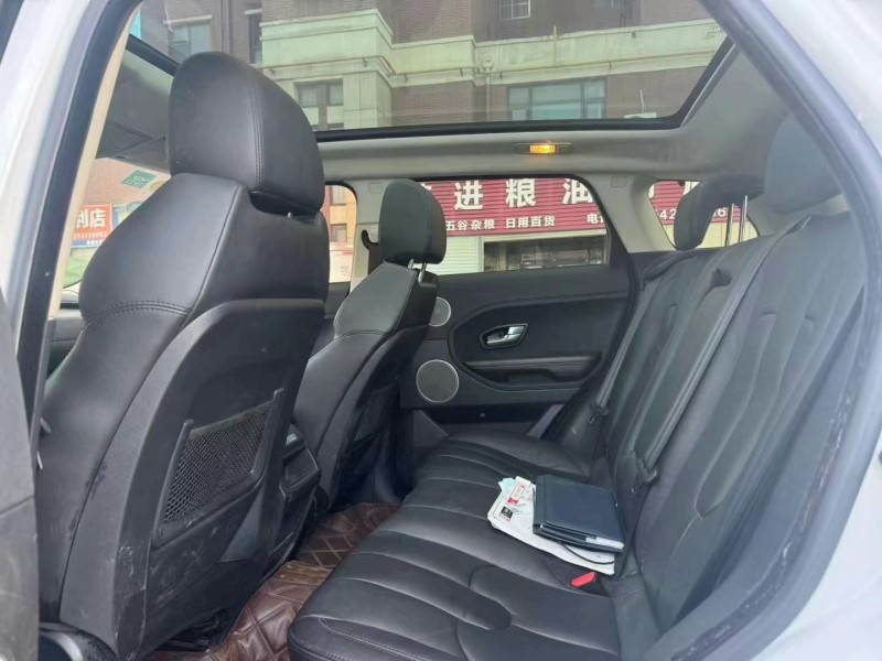 济宁15年路虎极光3