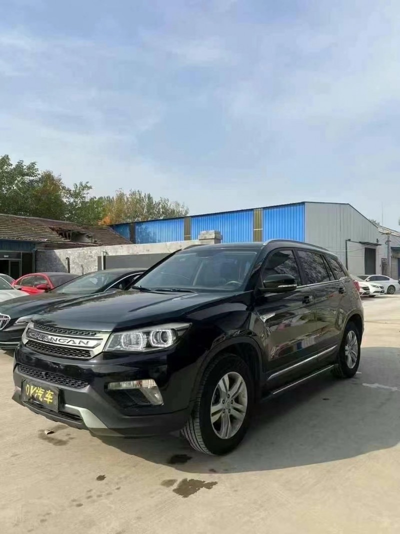 菏泽17年长安汽车CS752