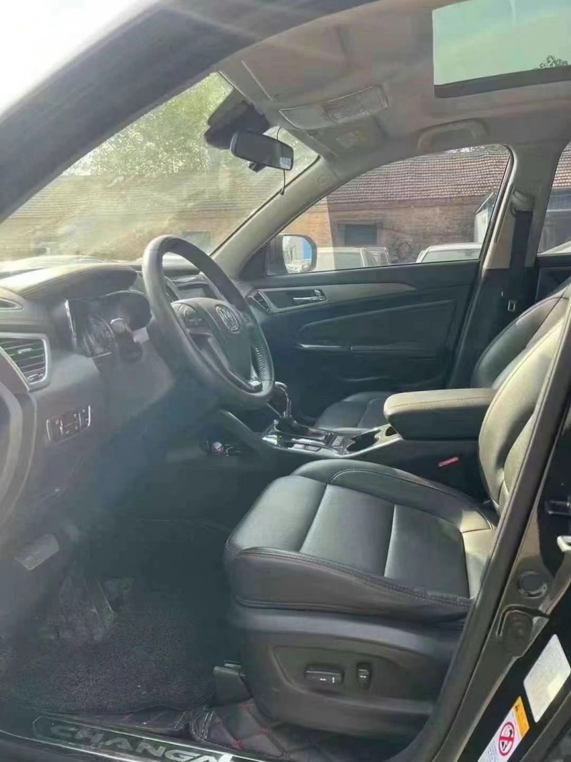 菏泽17年长安汽车CS758