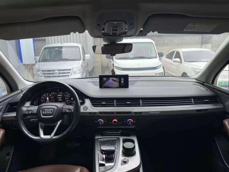 菏泽17年奥迪Q78