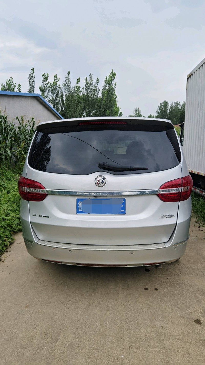 日照19年别克GL83