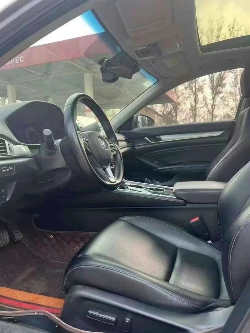 菏泽21年本田雅阁5