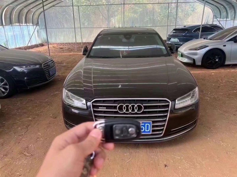 菏泽18年奥迪A8L1