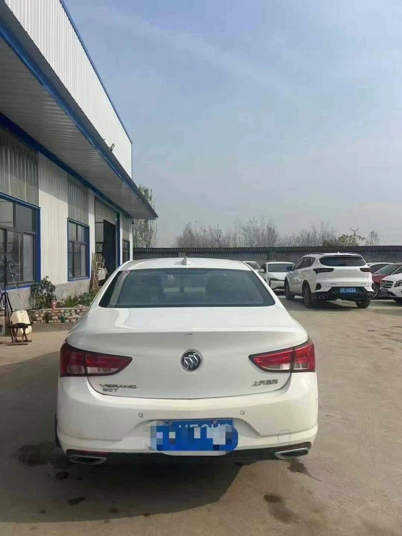 菏泽18年别克威朗9