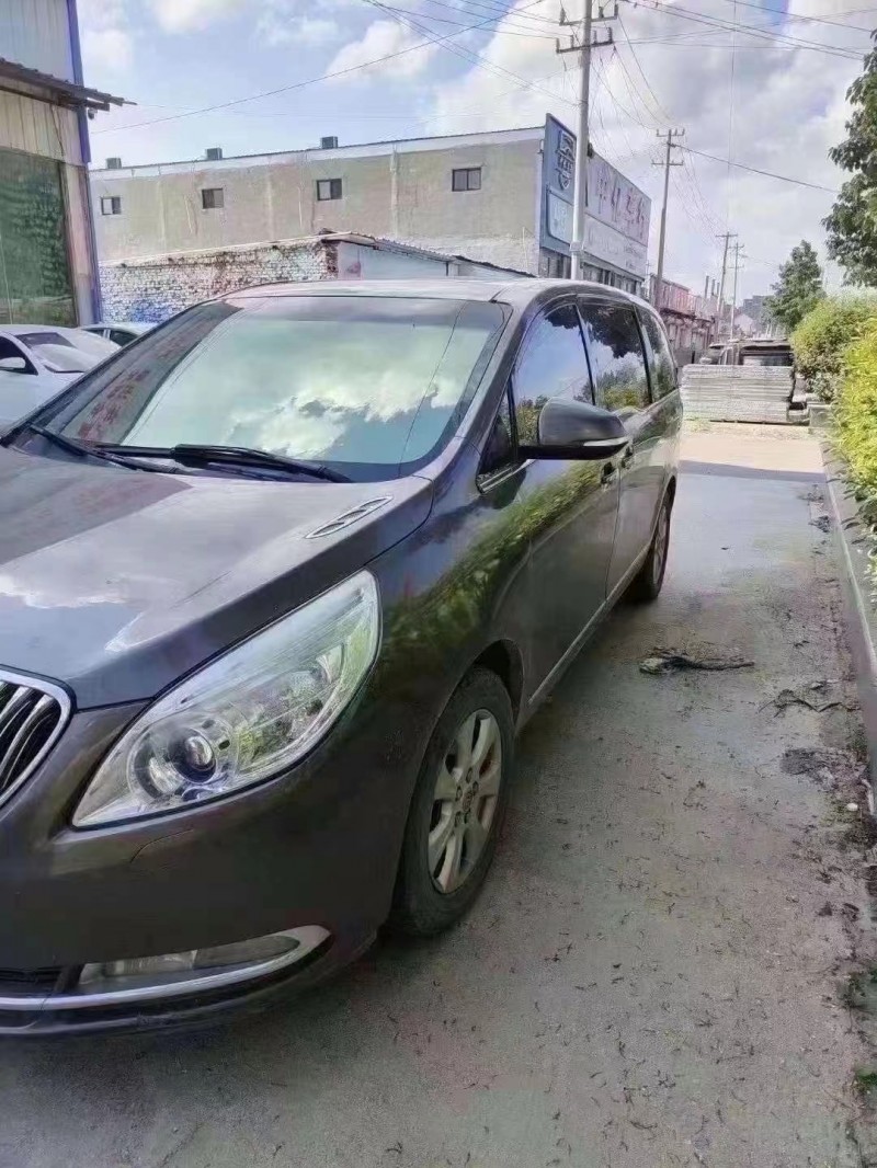 菏泽16年别克GL83