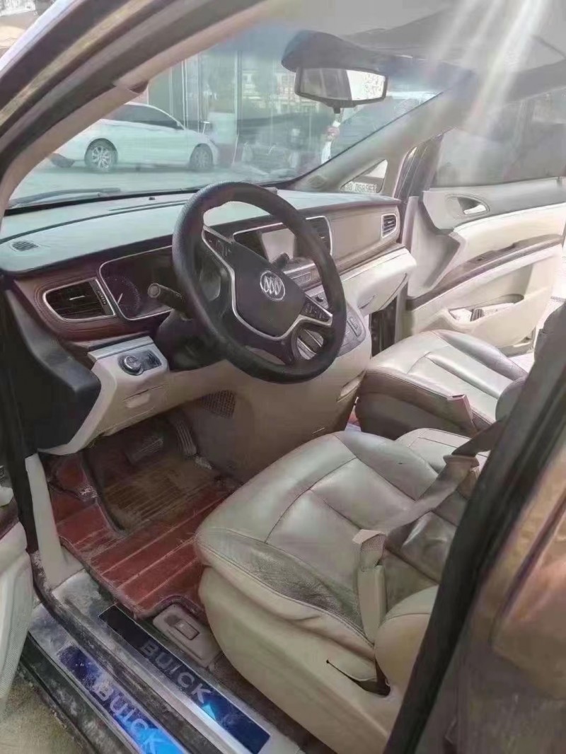 菏泽16年别克GL84