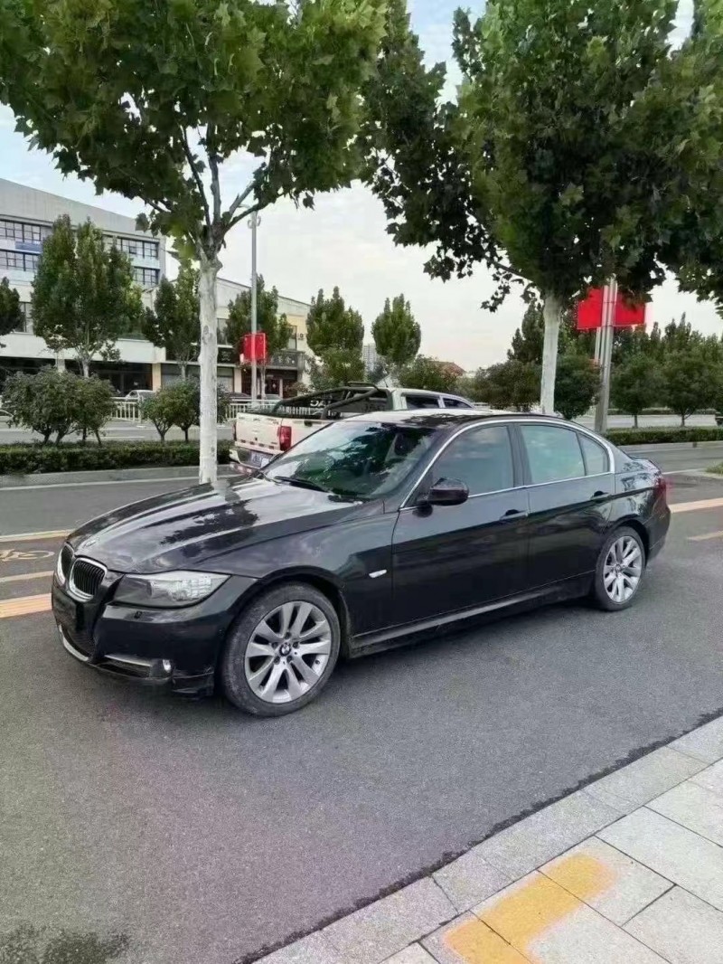 菏泽12年宝马3系4