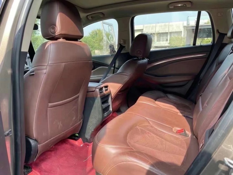 枣庄17年别克昂科威5