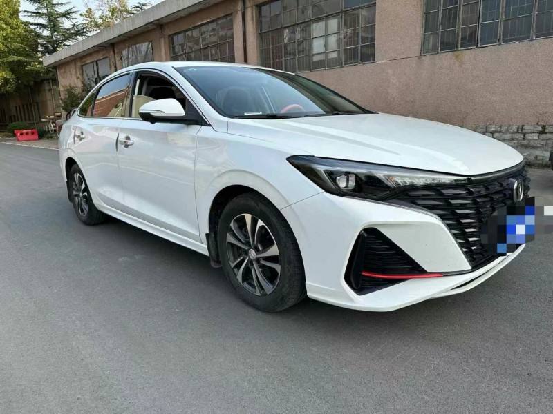 枣庄23年长安汽车逸动2