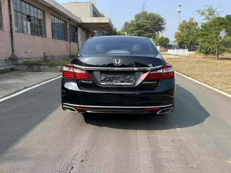 枣庄16年本田雅阁8