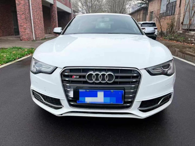 枣庄15年奥迪S51