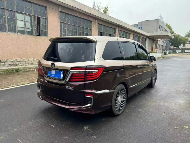 枣庄21年本田艾力绅8