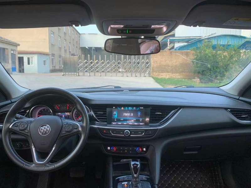 徐州18年别克君威7