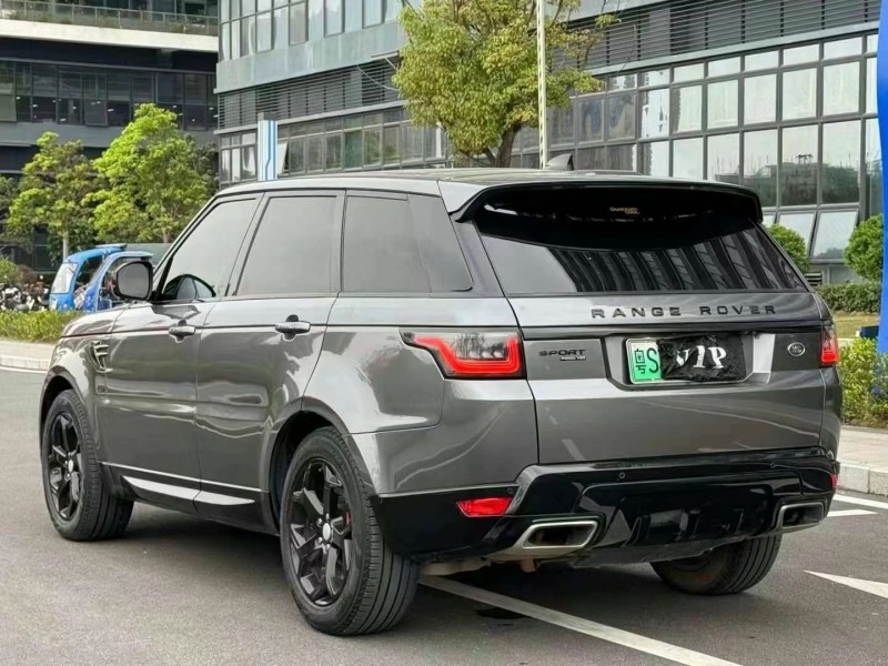 东莞19年路虎揽胜运动8