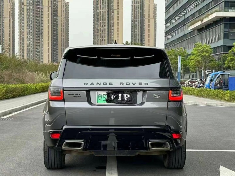 东莞19年路虎揽胜运动9