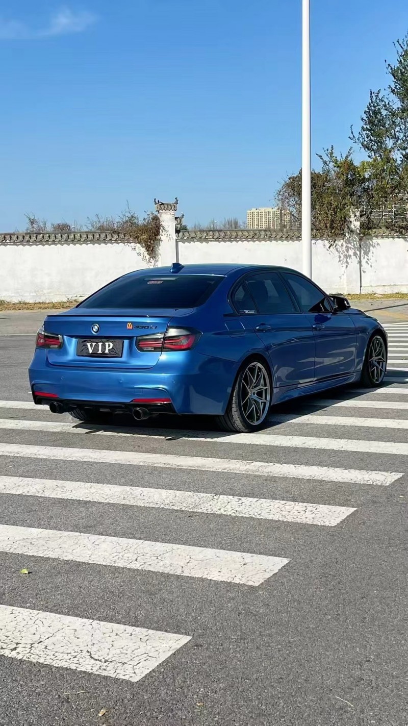 保定18年宝马3系4