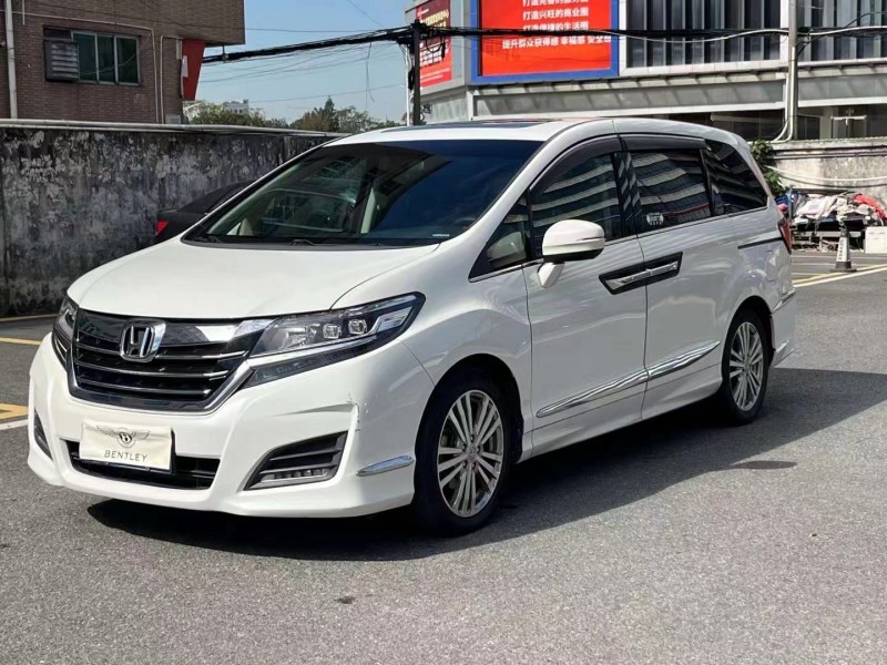 广州17年本田艾力绅2