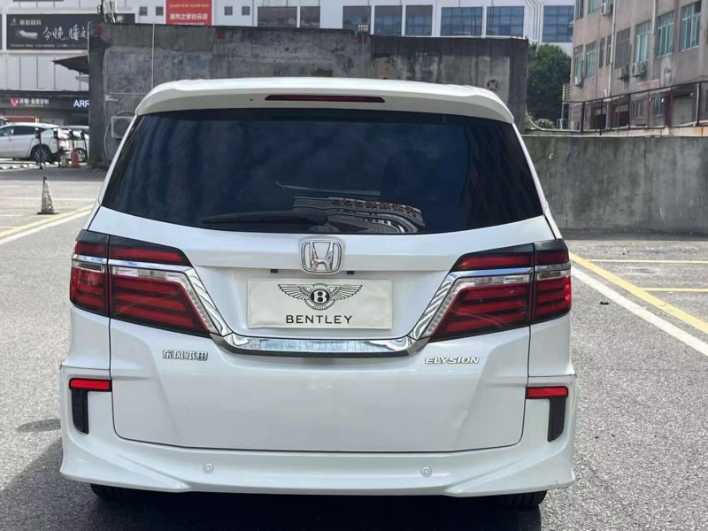 广州17年本田艾力绅9