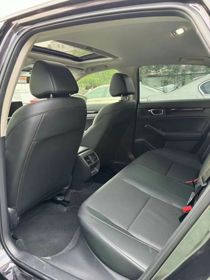 广州24年本田型格4