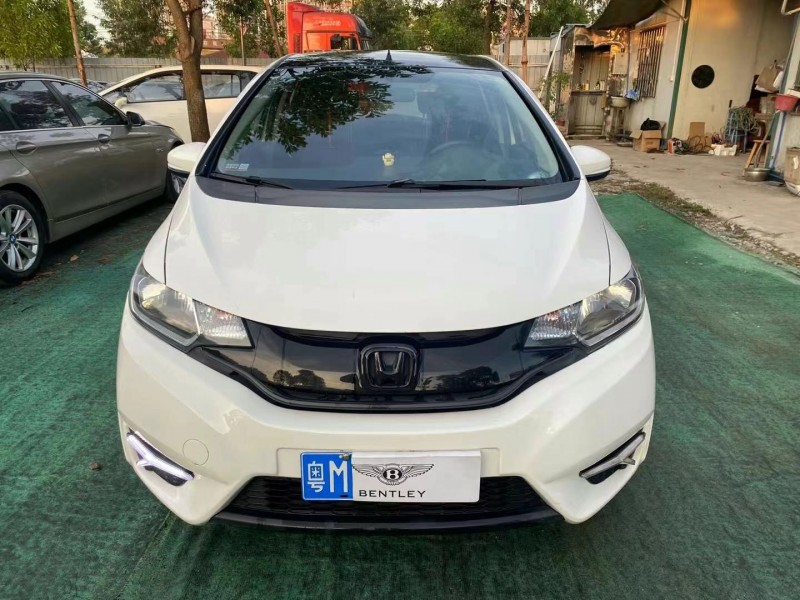 广州15年本田飞度1