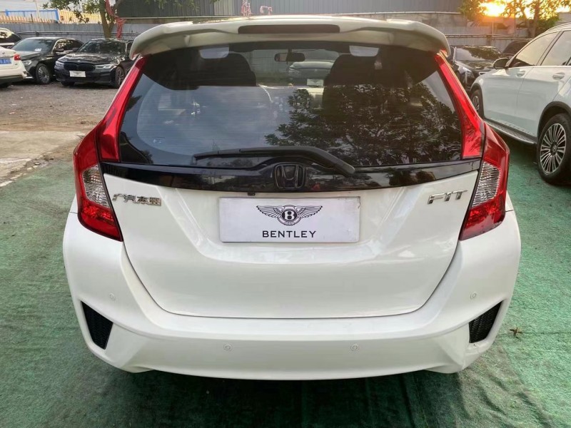 广州15年本田飞度4