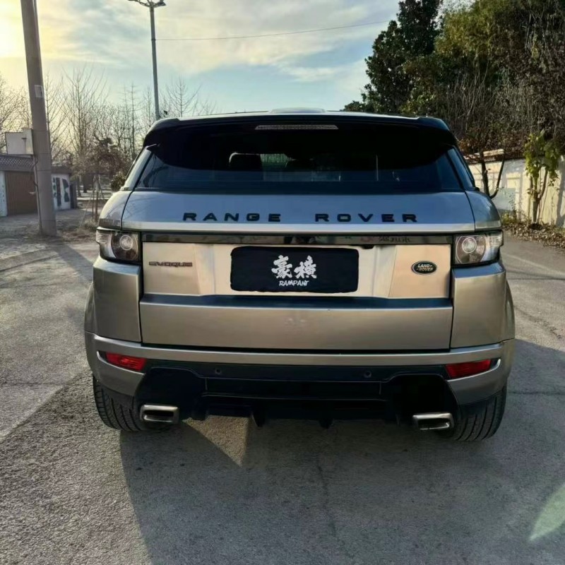 济宁14年路虎极光9