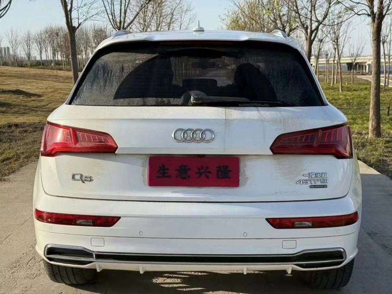 枣庄19年奥迪Q57
