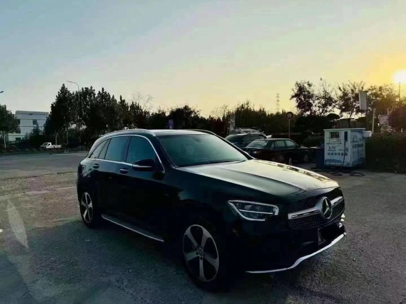 枣庄22年奔驰GLC2