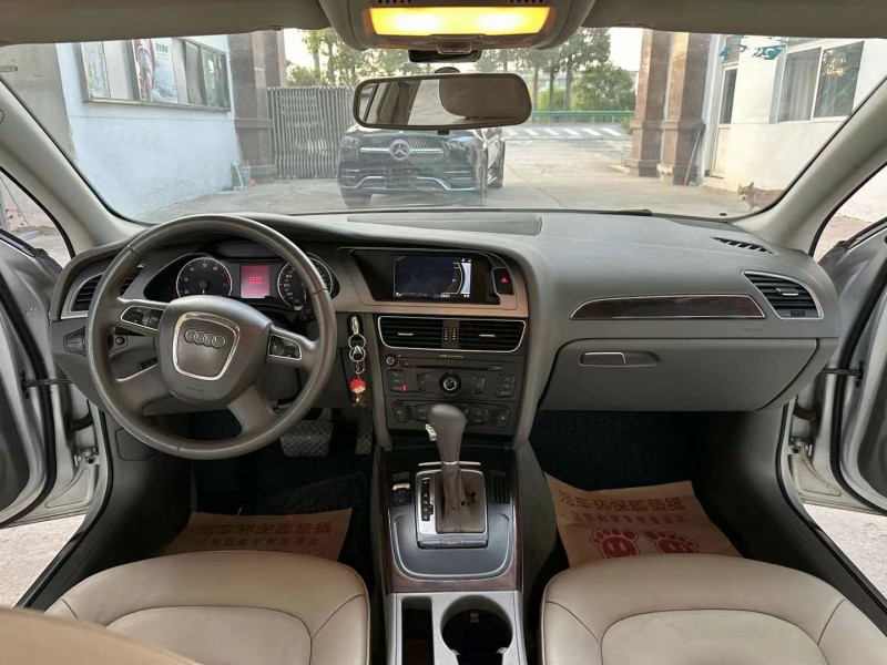 徐州12年奥迪A4L5