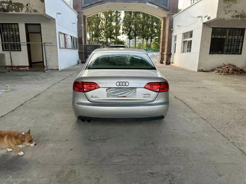 徐州12年奥迪A4L9